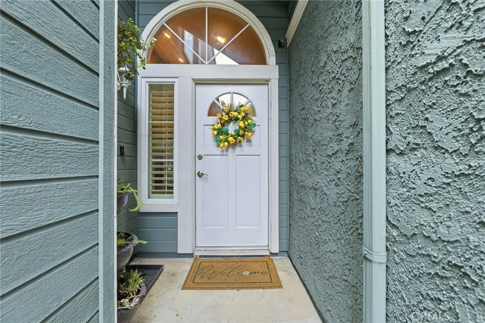 1842 Rory Lane #4 Simi Valley, CA 93063
