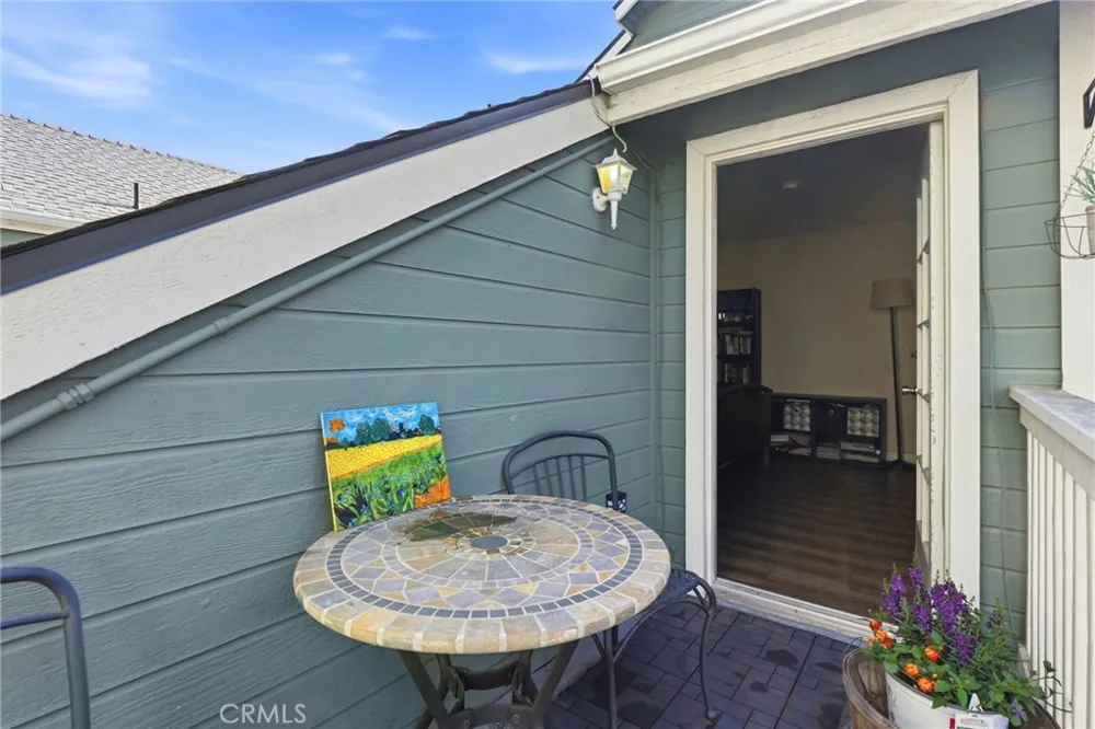 1842 Rory Lane #4 Simi Valley, CA 93063