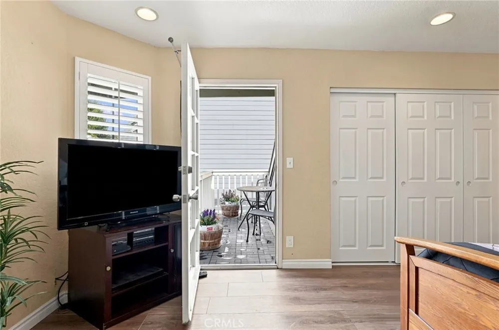1842 Rory Lane #4 Simi Valley, CA 93063