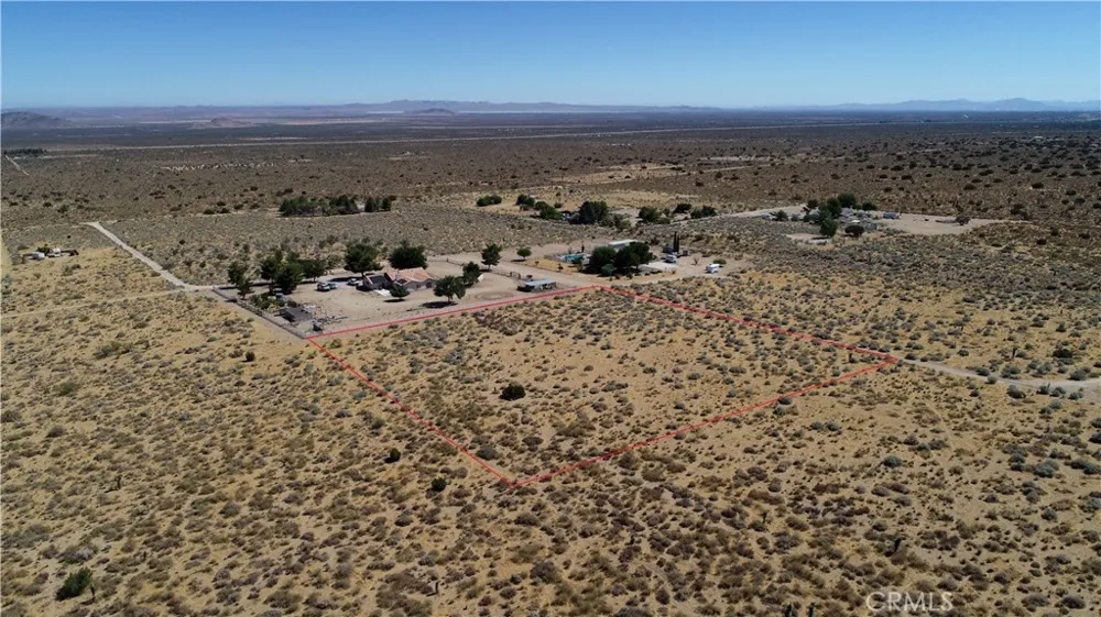 31500 227th Street East Llano, CA 93544