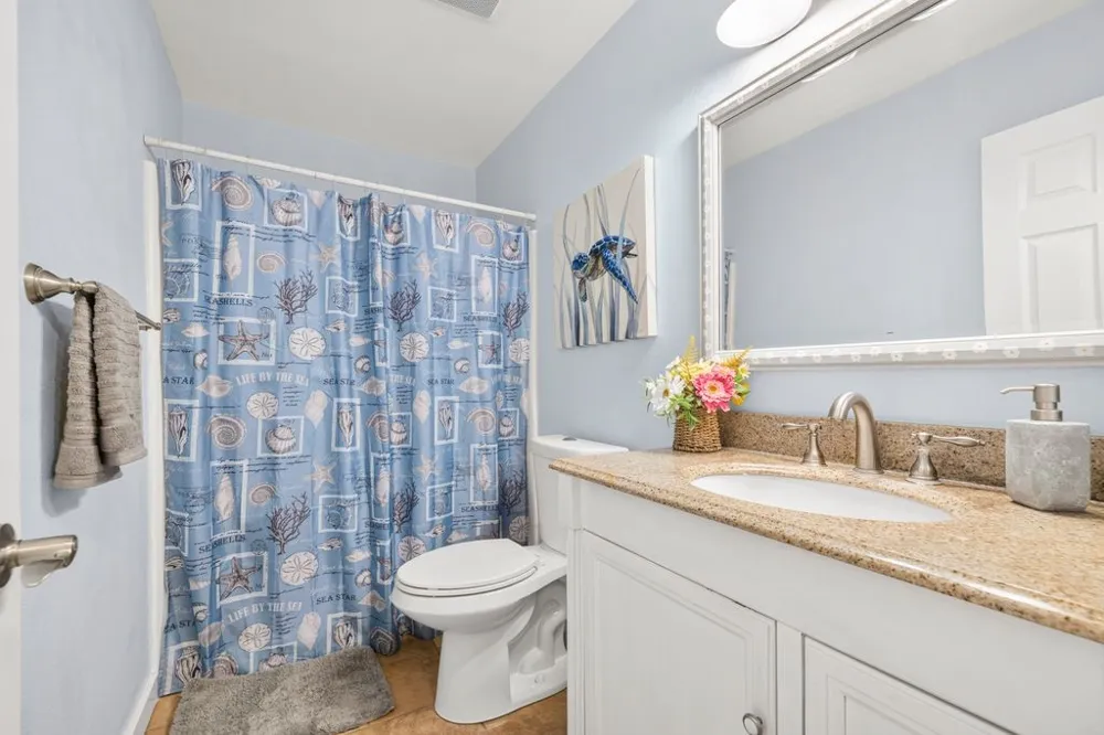 27730 Sutters Pointe Saugus, CA 91350