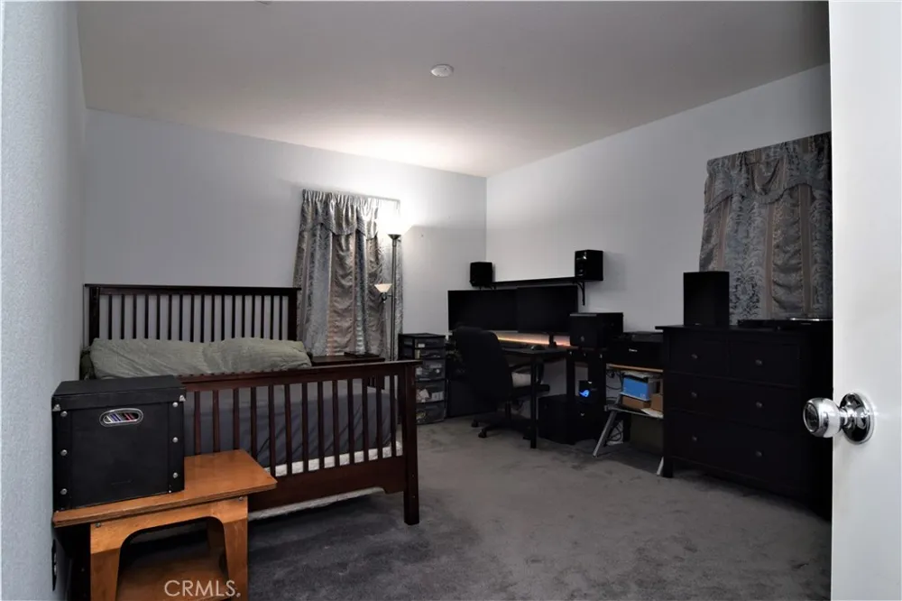 2821 E Avenue J4 Lancaster, CA 93535