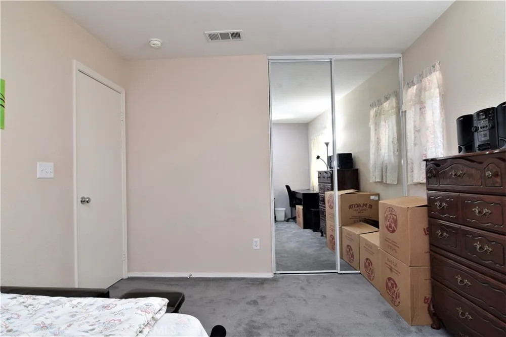 2821 E Avenue J4 Lancaster, CA 93535
