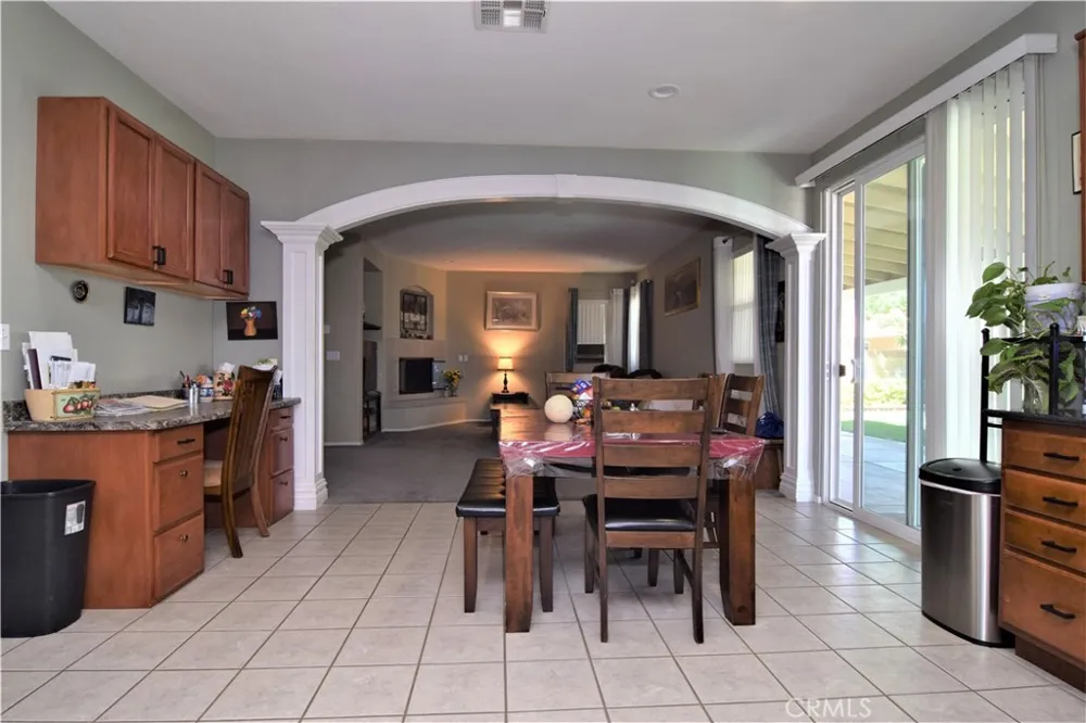 2821 E Avenue J4 Lancaster, CA 93535