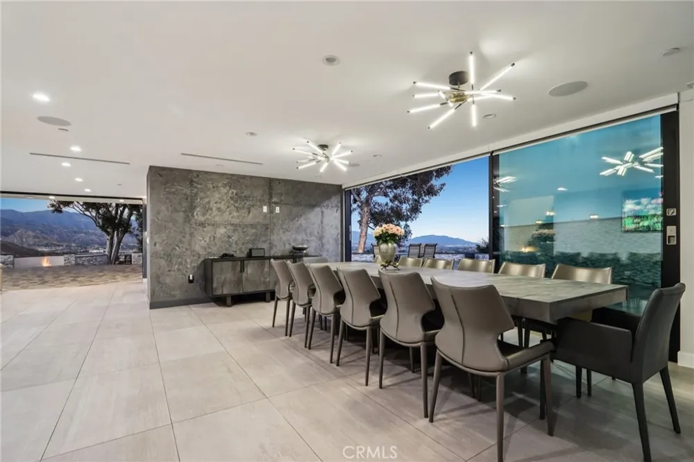 13042 Jolette Avenue Granada Hills, CA 91344