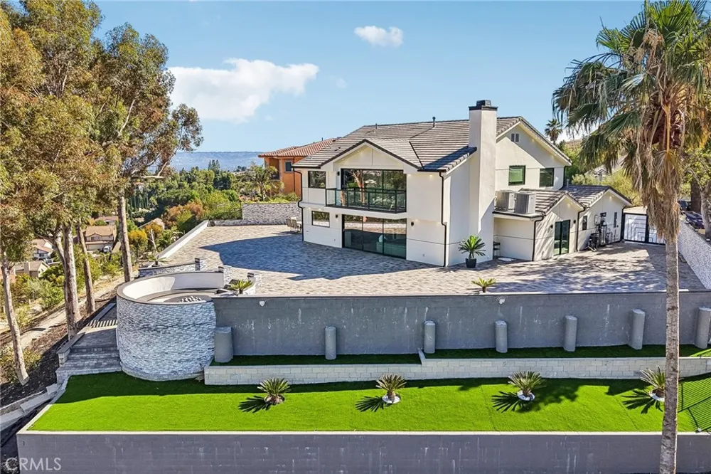 13042 Jolette Avenue Granada Hills, CA 91344