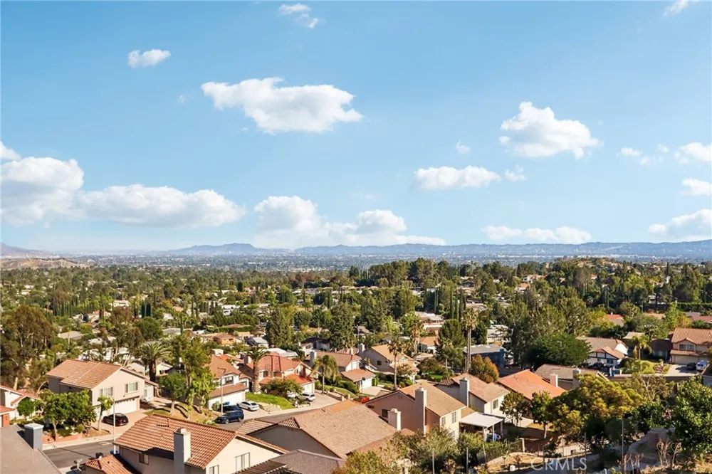 13042 Jolette Avenue Granada Hills, CA 91344