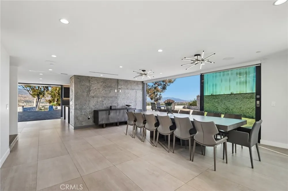 13042 Jolette Avenue Granada Hills, CA 91344