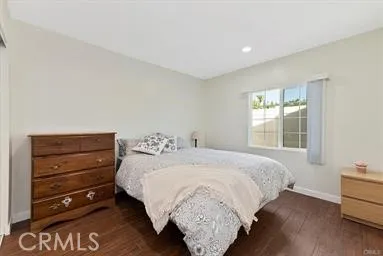 23021 Saticoy West Hills, CA 91304