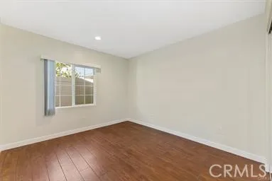 23021 Saticoy West Hills, CA 91304