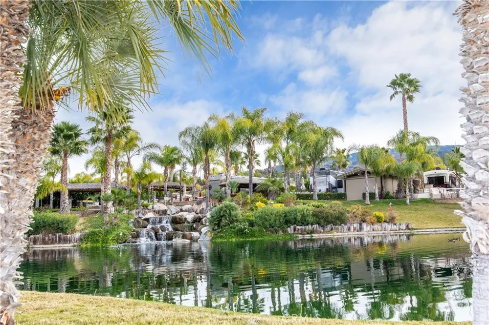 45525 Highway 79 Site 222 Aguanga, CA 92536