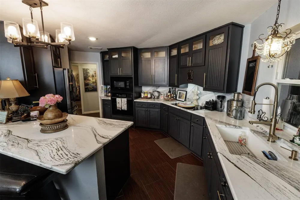 511 S Sulphur Street Leonard, TX 75452