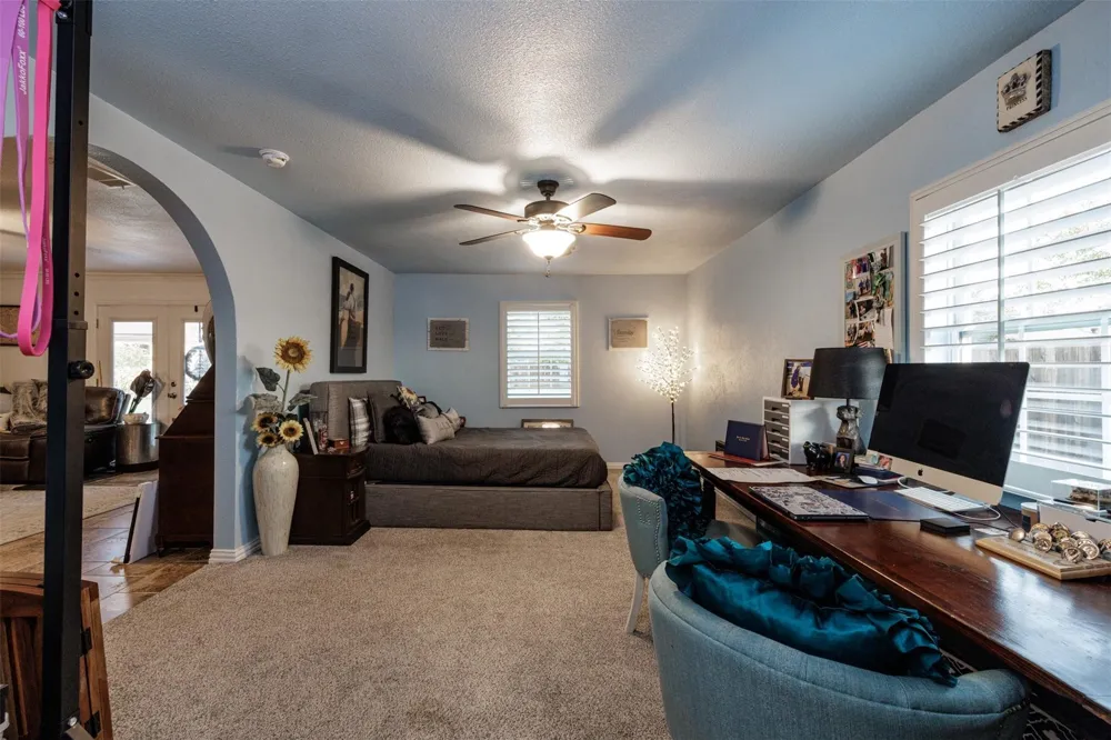 511 S Sulphur Street Leonard, TX 75452