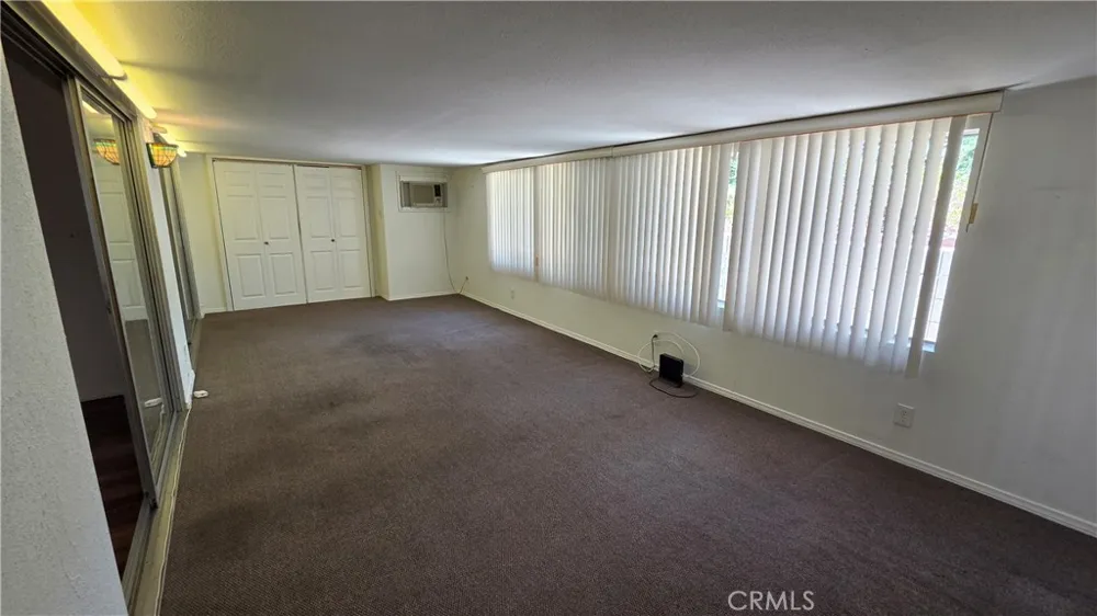 19340 Oak Crossing Newhall, CA 91321