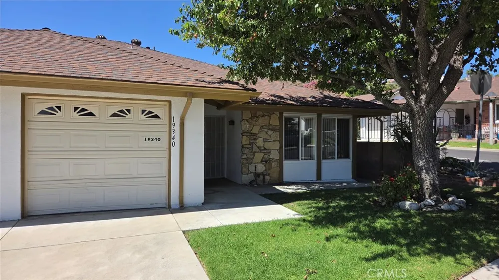 19340 Oak Crossing Newhall, CA 91321