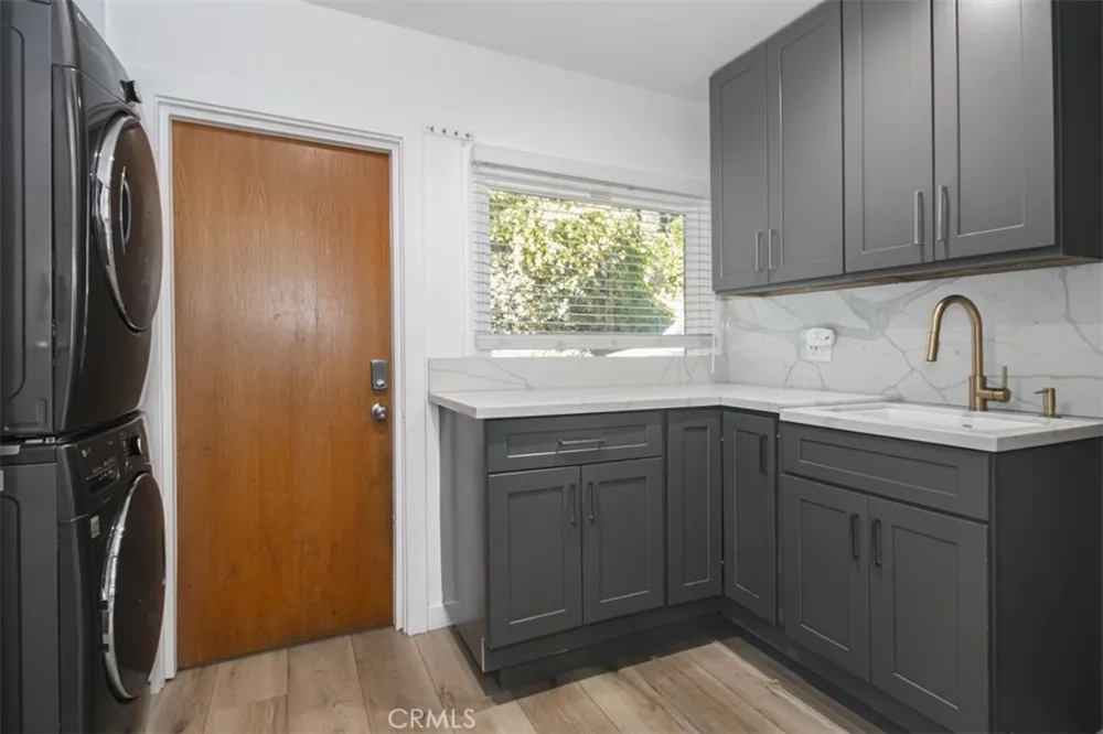 4620 Caritina Tarzana, CA 91356