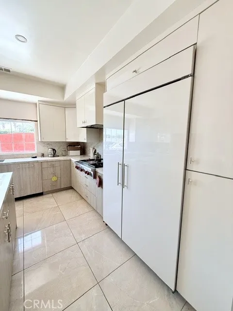 16641 Parthenia North Hills, CA 91343