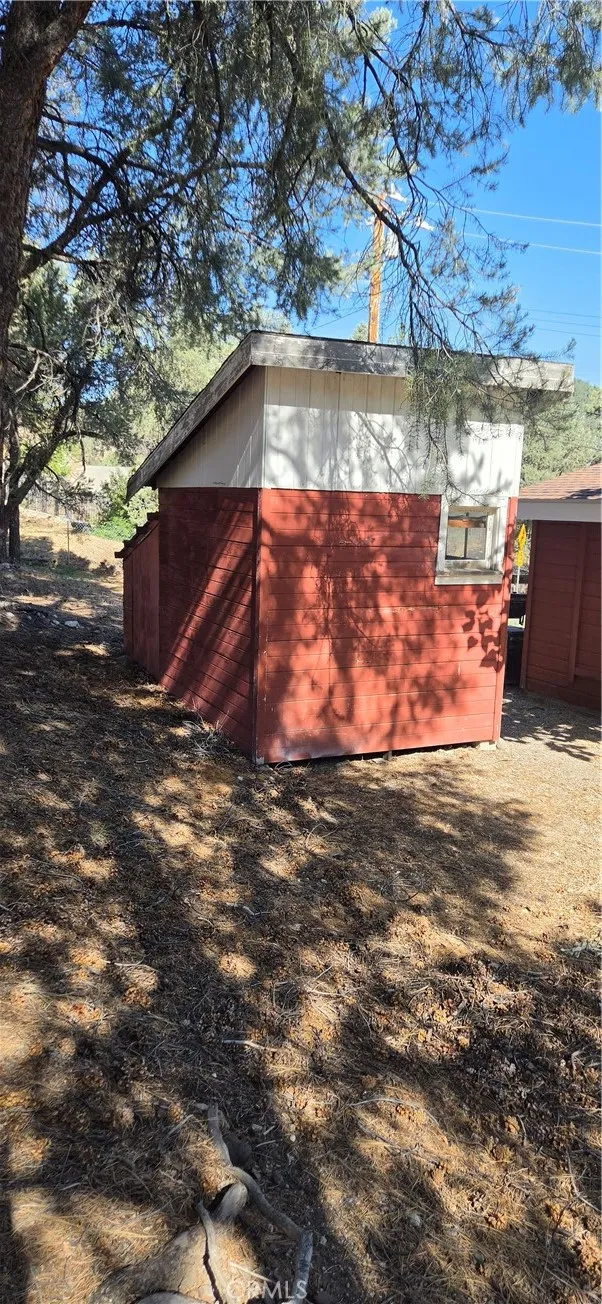 6787 Lakeview Frazier Park, CA 93225
