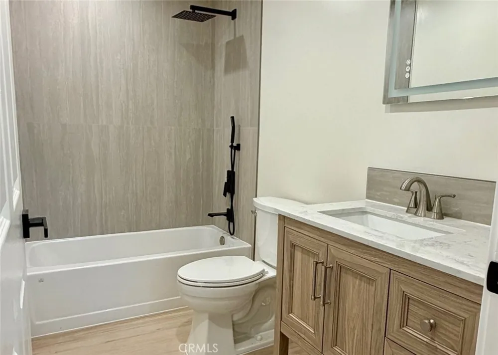 16117 Harvest Street Granada Hills, CA 91344