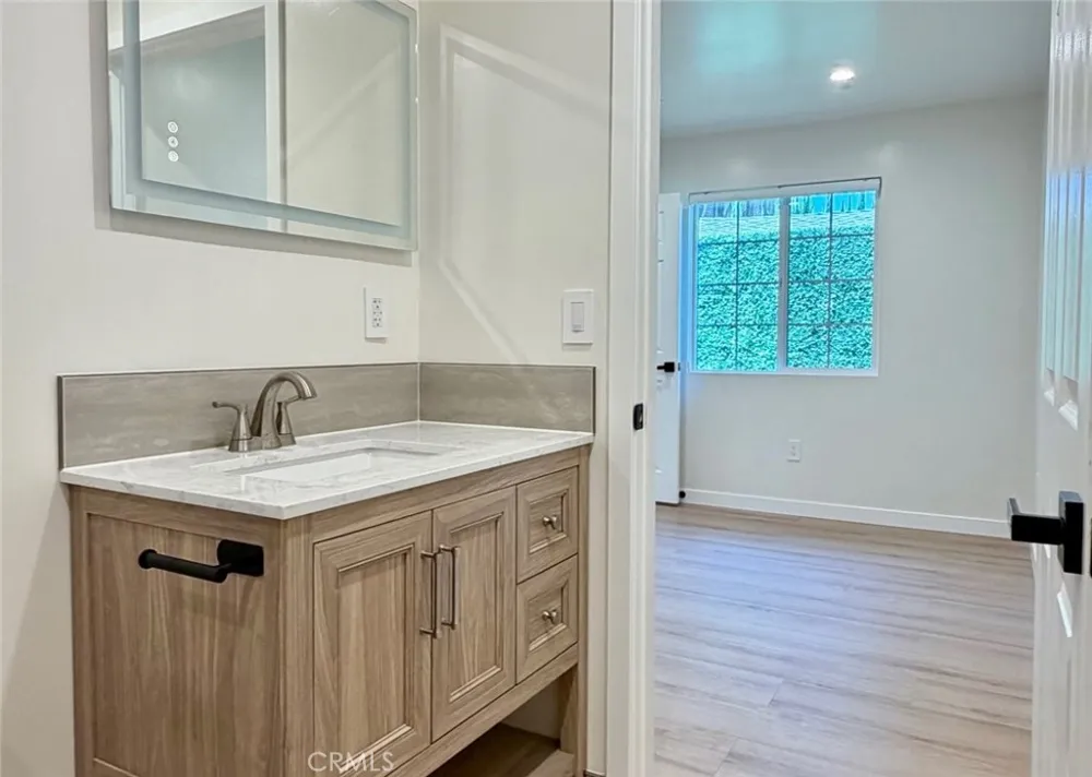 16117 Harvest Street Granada Hills, CA 91344