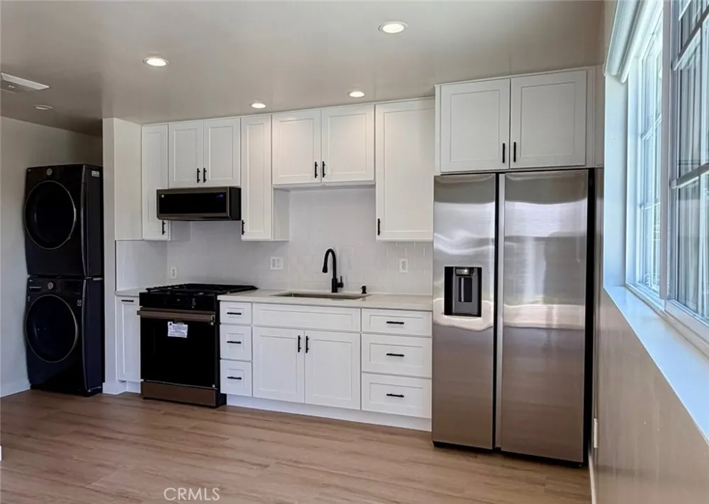 16117 Harvest Street Granada Hills, CA 91344