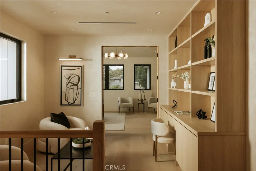 4275 Murietta Avenue Sherman Oaks, CA 91423