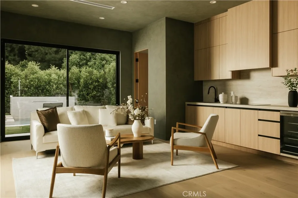 4275 Murietta Avenue Sherman Oaks, CA 91423