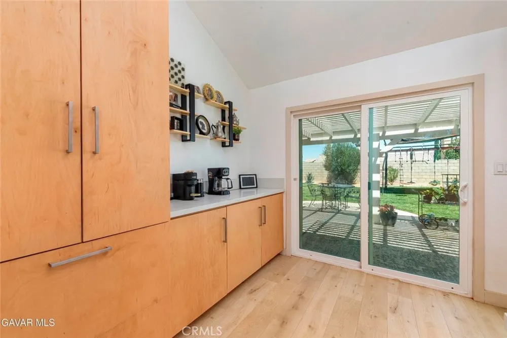 42502 52nd W Quartz Hill, CA 93536