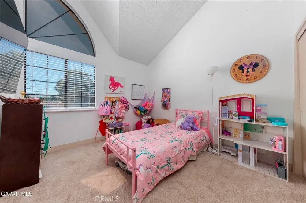 42502 52nd W Quartz Hill, CA 93536