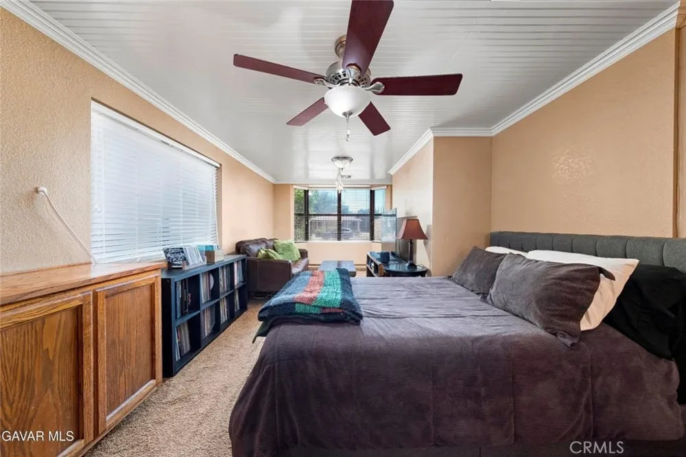 43029 Ed Halley Lancaster, CA 93536
