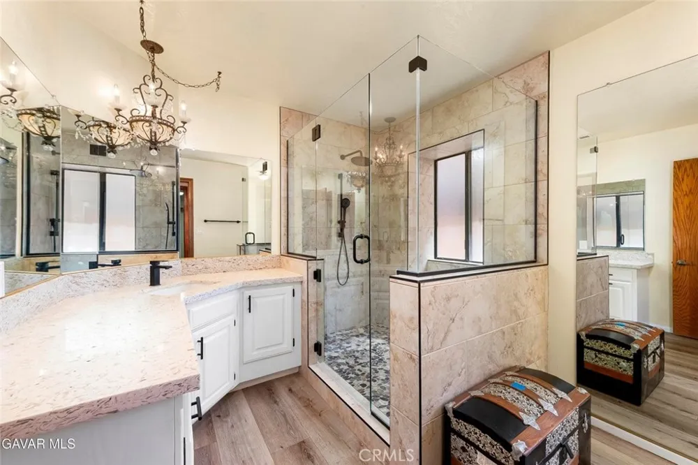 43029 Ed Halley Lancaster, CA 93536