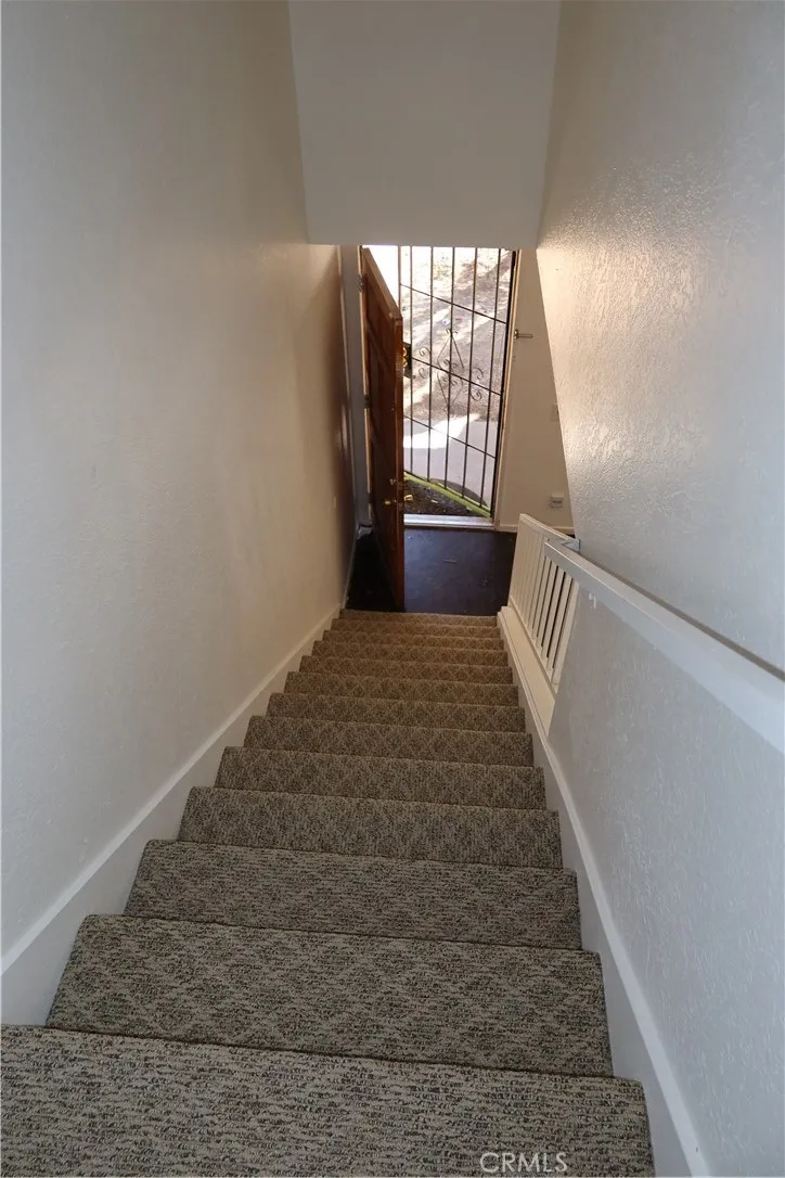 826 E Avenue J12 #2 Lancaster, CA 93535