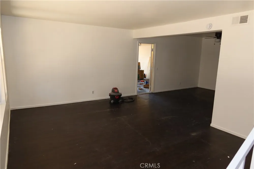 826 E Avenue J12 #2 Lancaster, CA 93535