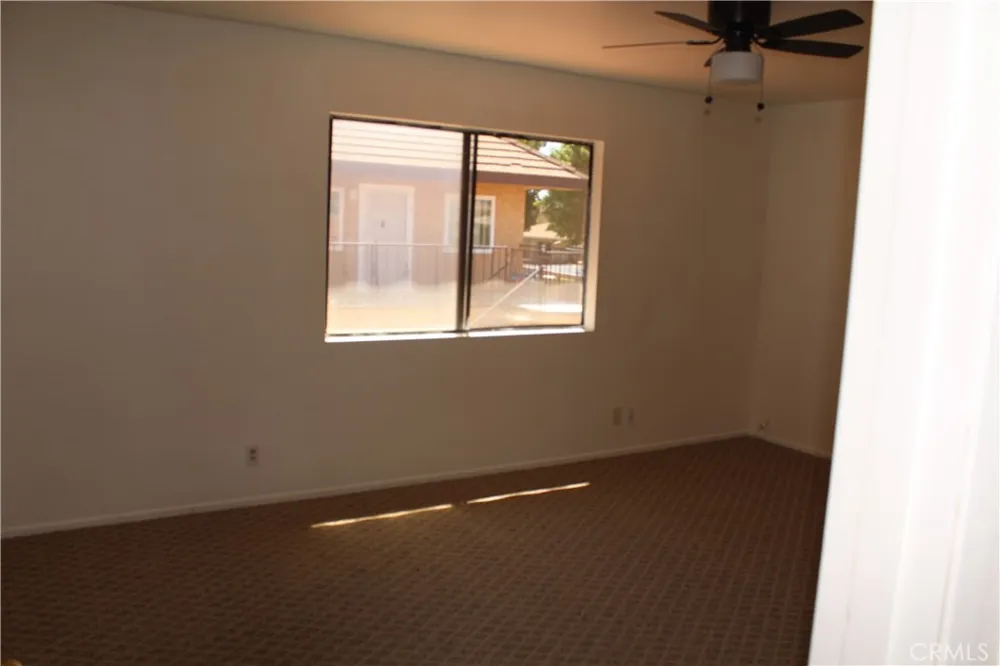 826 E Avenue J12 #2 Lancaster, CA 93535