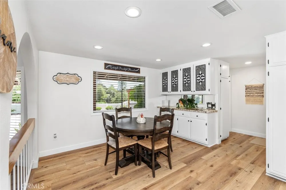 37790 Los Alamos Road Murrieta, CA 92563
