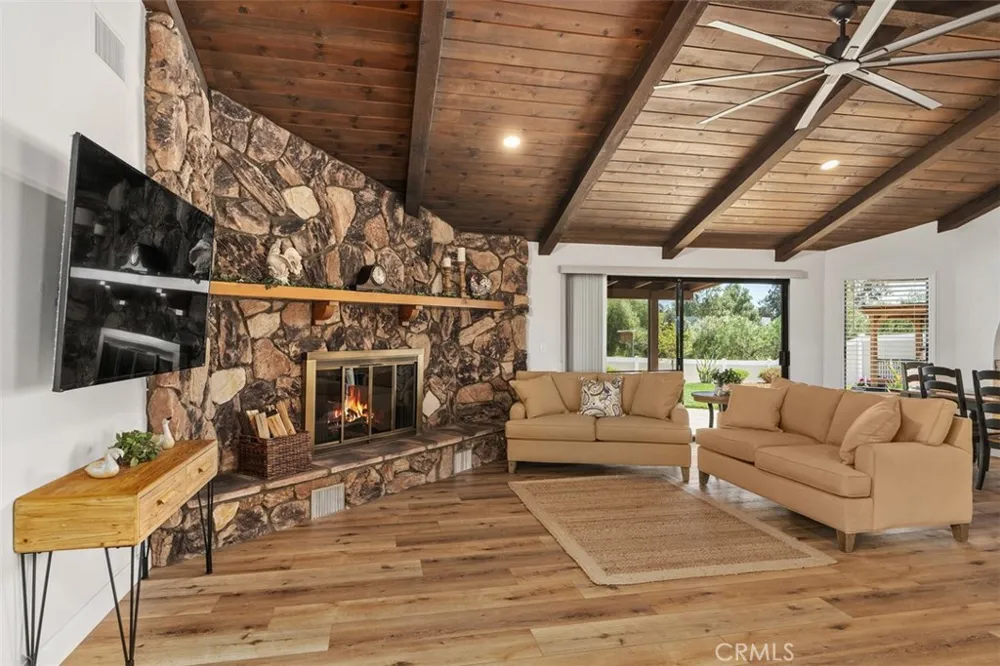 37790 Los Alamos Road Murrieta, CA 92563