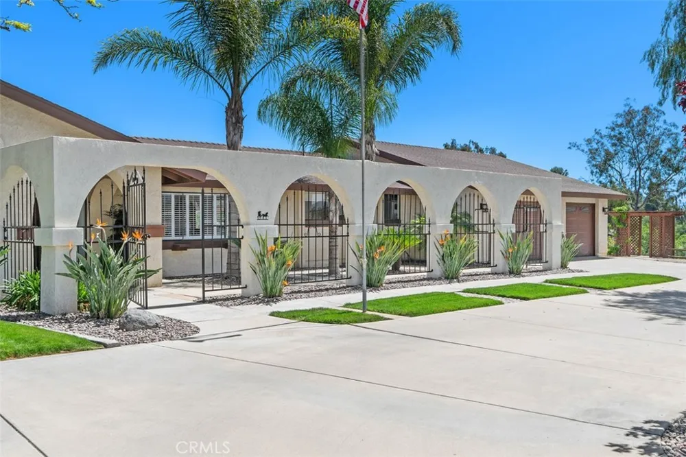 37790 Los Alamos Road Murrieta, CA 92563