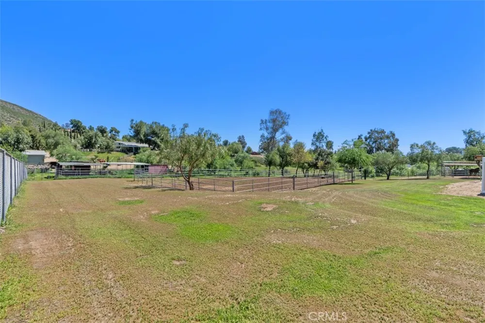 37790 Los Alamos Road Murrieta, CA 92563