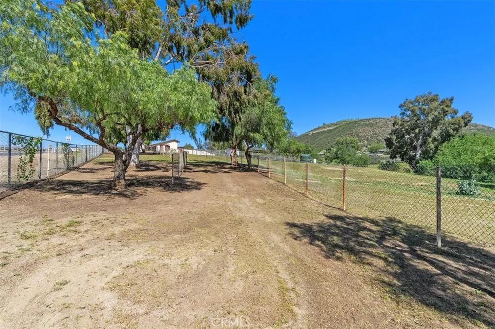 37790 Los Alamos Road Murrieta, CA 92563