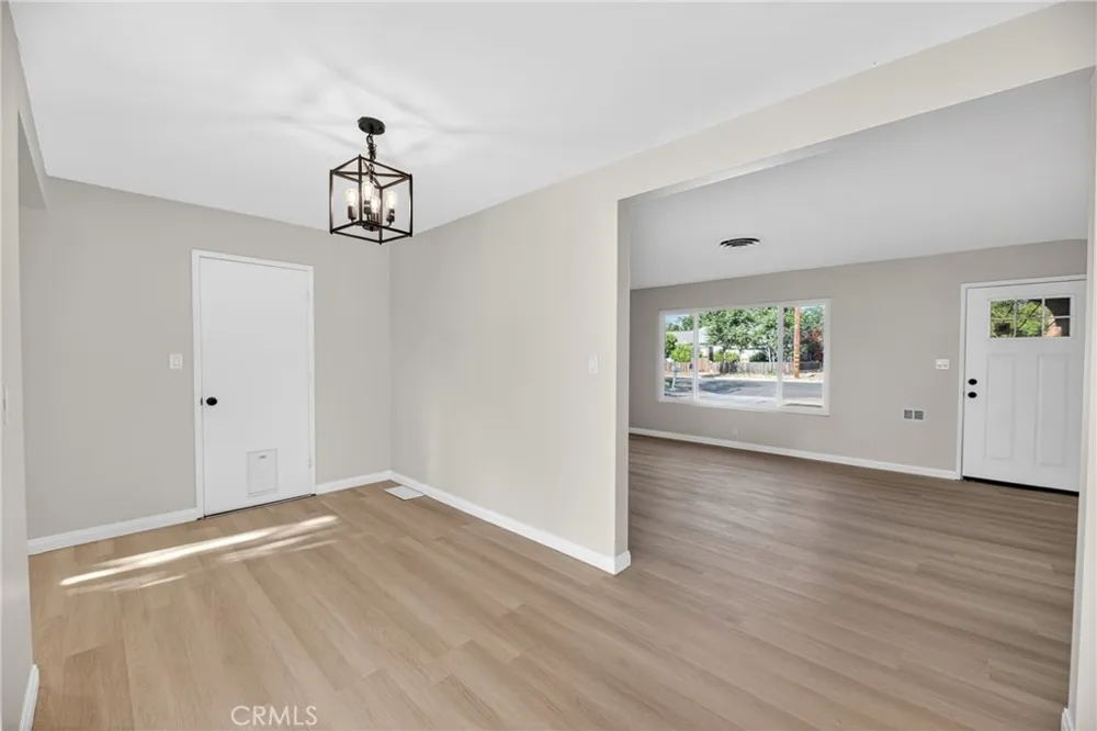 531 S Thompson Street Hemet, CA 92543