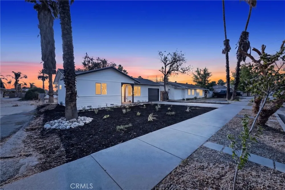 531 S Thompson Street Hemet, CA 92543