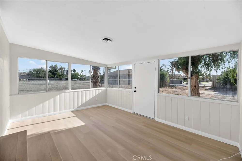 531 S Thompson Street Hemet, CA 92543