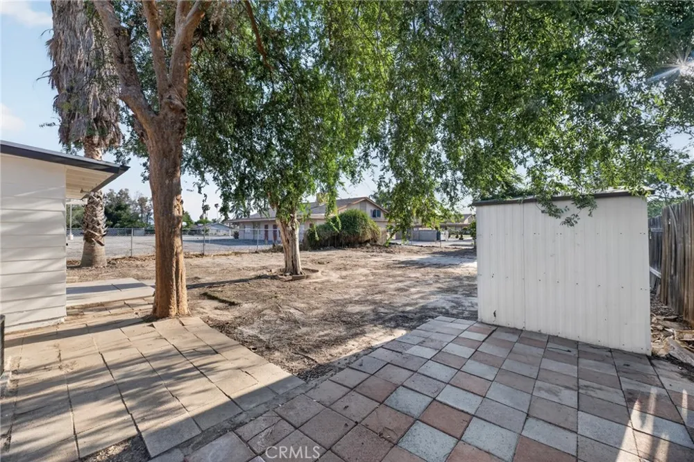 531 S Thompson Street Hemet, CA 92543