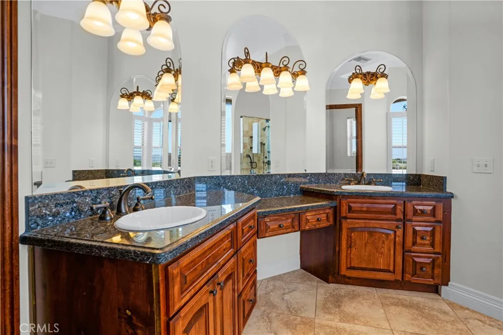 32032 La Serena Temecula, CA 92591