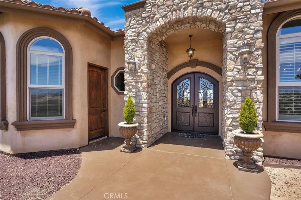 32032 La Serena Temecula, CA 92591