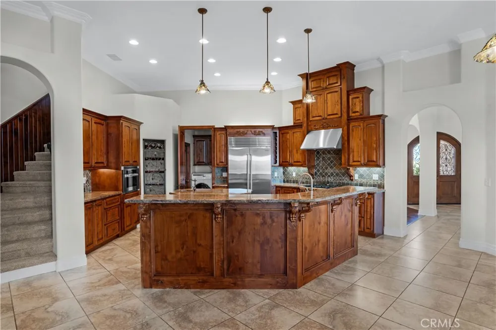 32032 La Serena Temecula, CA 92591
