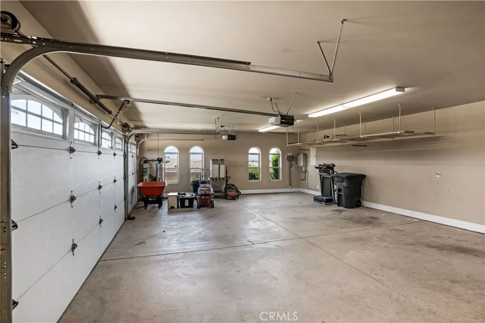 32032 La Serena Temecula, CA 92591