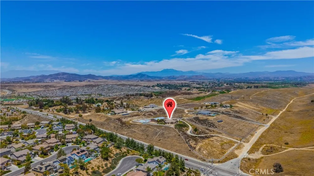 32032 La Serena Temecula, CA 92591