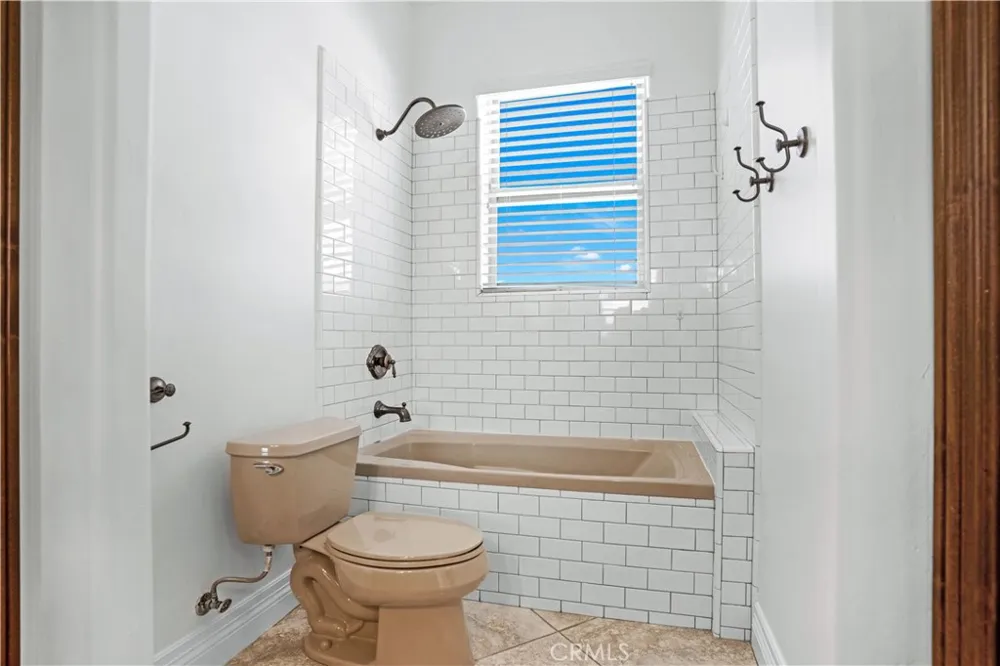 32032 La Serena Temecula, CA 92591