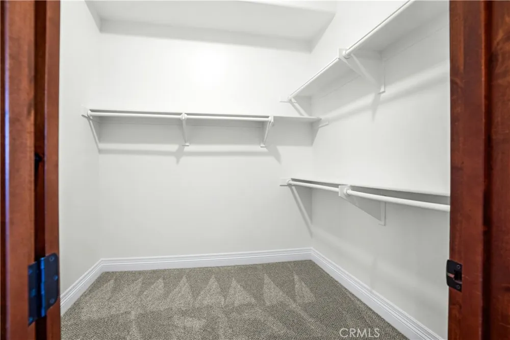 32032 La Serena Temecula, CA 92591